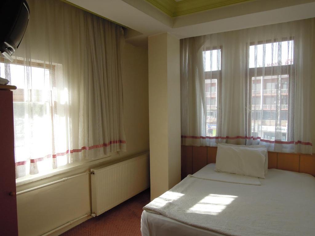 קוניה Ankara Hotel מראה חיצוני תמונה